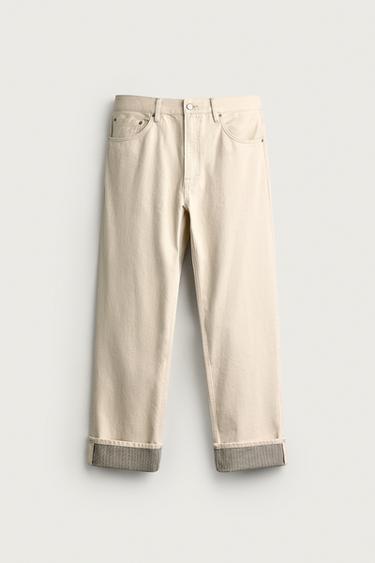 JEAN STRAIGHT FIT À REVERS CONTRASTANT - Écru de Zara