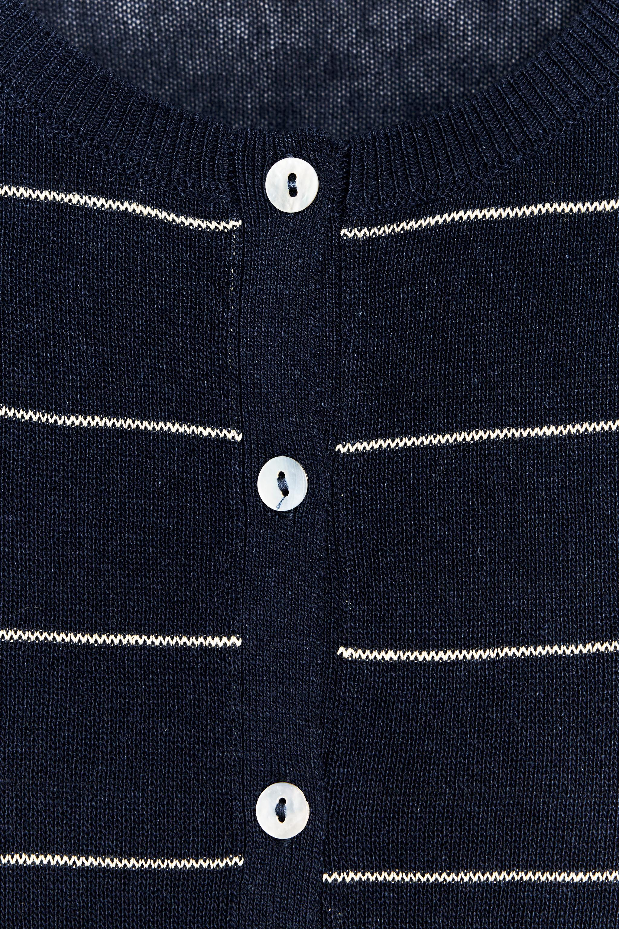 ストライプ柄ニットクロップドジャケット - ストライプ | ZARA