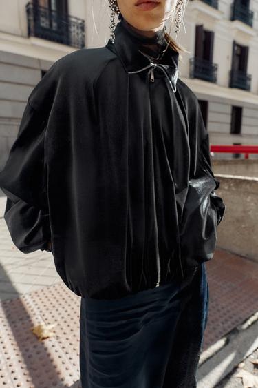 CHAQUETA BOMBER VELUDO - Negro de Zara