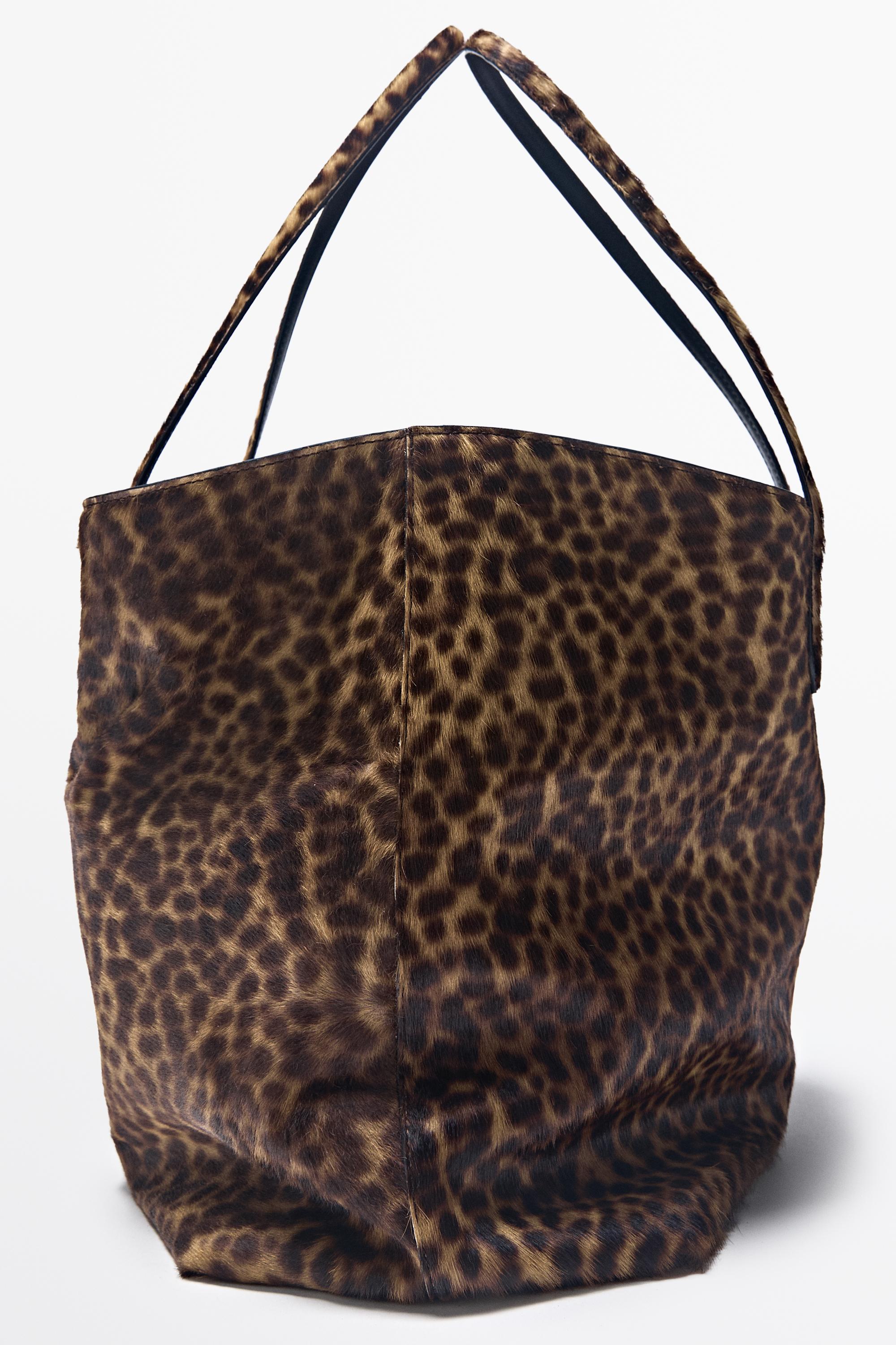 Grand tote bag en cuir fourrure