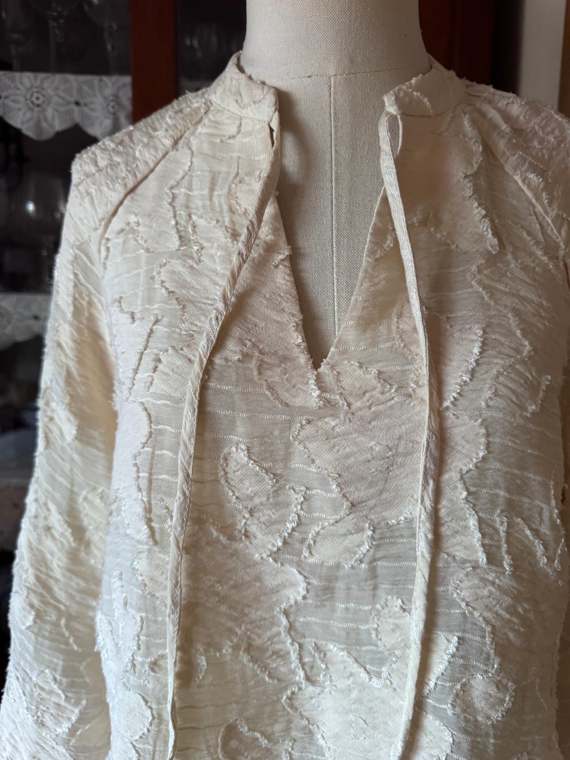 TEXTURED BLOUSE - Image 3