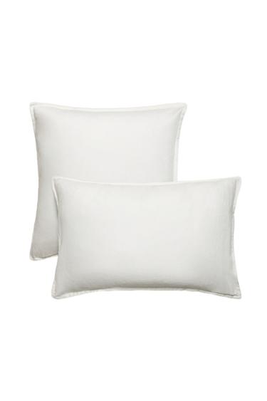 SATEEN JACQUARD PILLOWCASE (300 THREAD COUNT) - Oyster-white by Zara