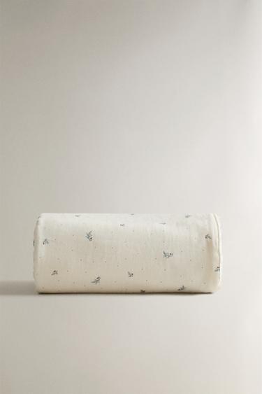 FLORAL BABY TOWEL - Ecru by Zara - Image 1