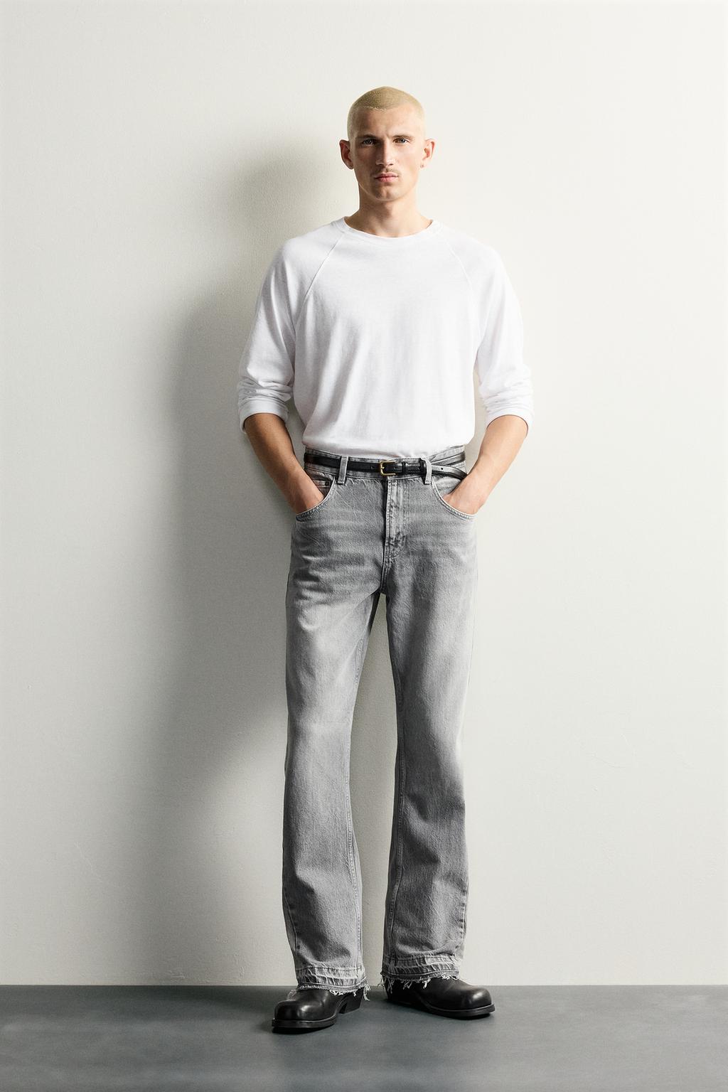 FLARE FIT JEANS