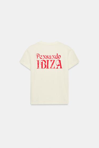 T-SHIRT MIT SCHRIFTZUG AUS FESTEM STOFF - Cremefarben von Zara