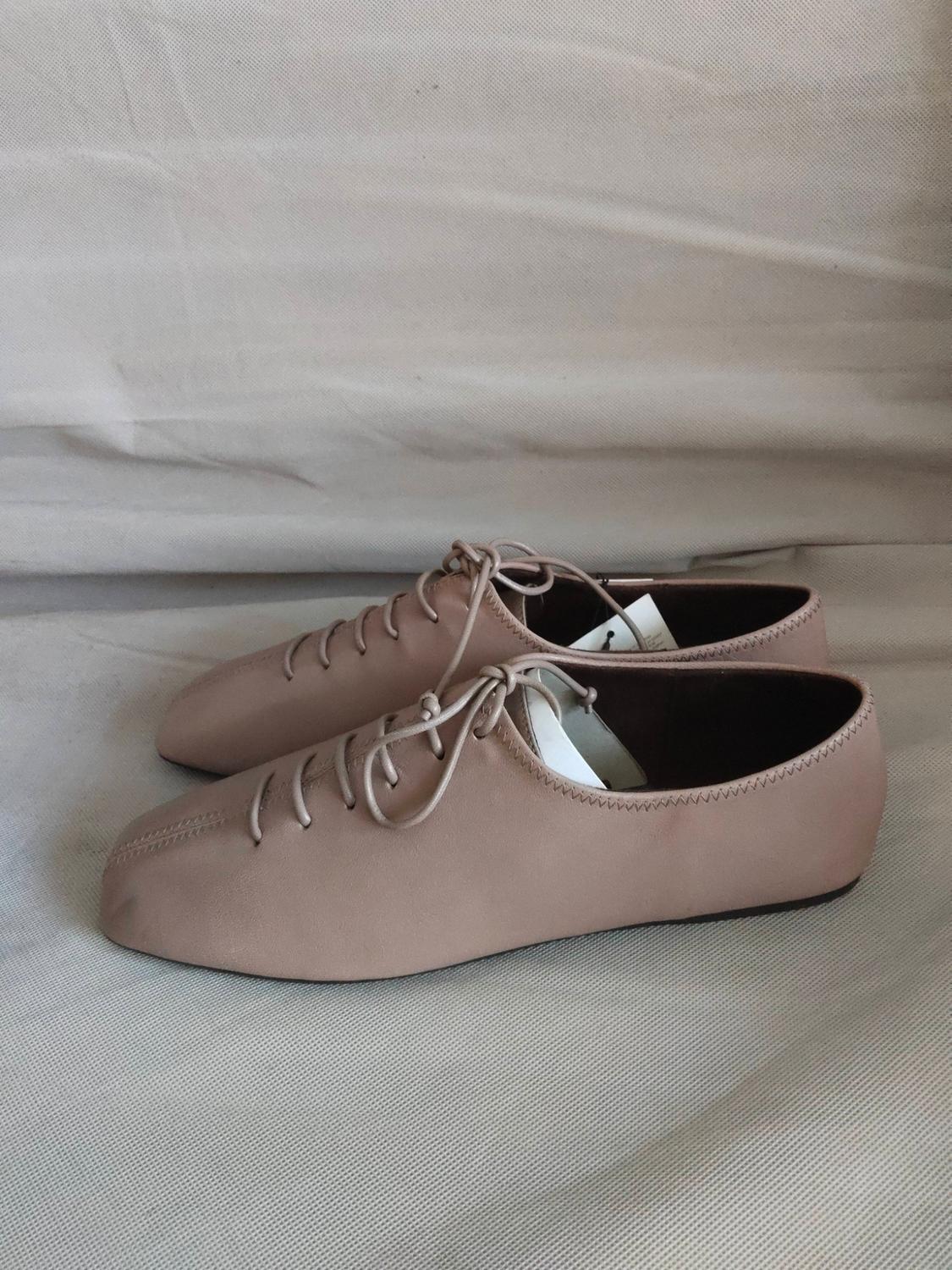 LEATHER LACE-UP FLAT SHOES - Image 3