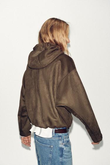 BLOUSON BOMBER EFFET DAIM À CAPUCHE - Marron de Zara - Image 4