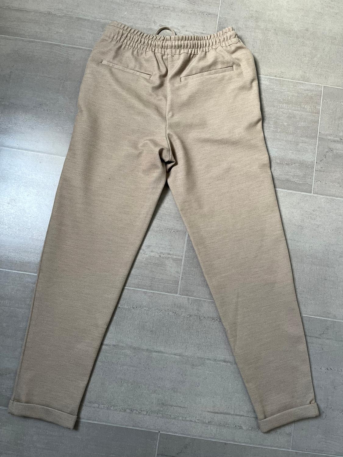 JOGGERS - Image 2