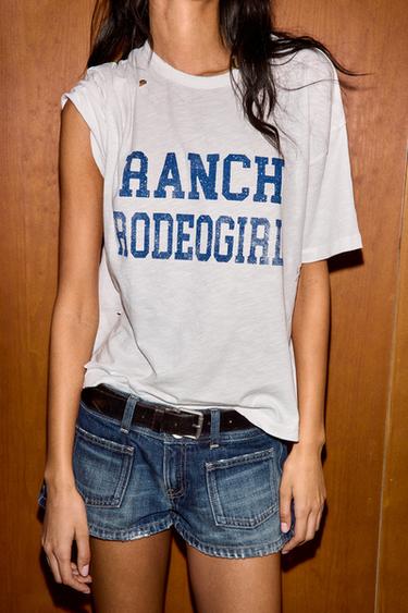 CAMISETA OVERSIZE ROTOS TEXTO - Blanco roto de Zara
