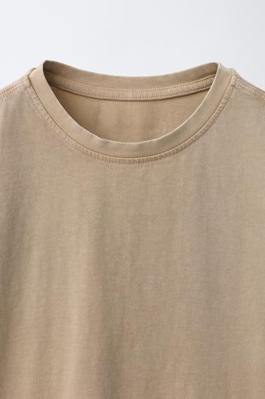 T-SHIRT BASIQUE EFFET DÉLAVÉ - Beige clair de Zara - Image 2