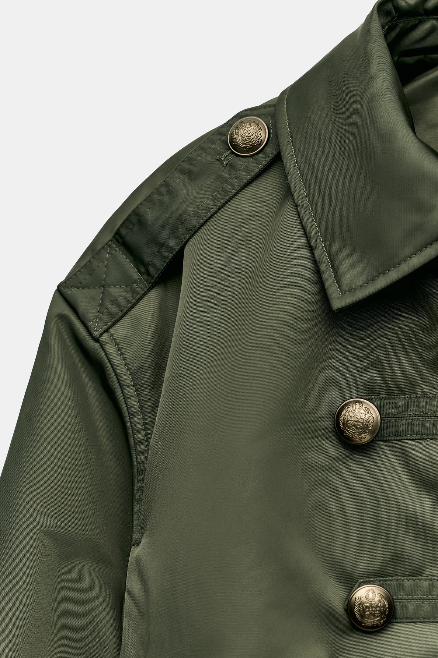 Женская куртка Zara Nylon Bomber with Faux Fur Collar ZW Collection, цвет: Зелёный — фото 12