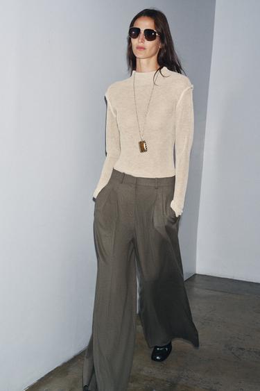 PULL EN MAILLE À COL CHEMINÉE - Sable de Zara - Image 3