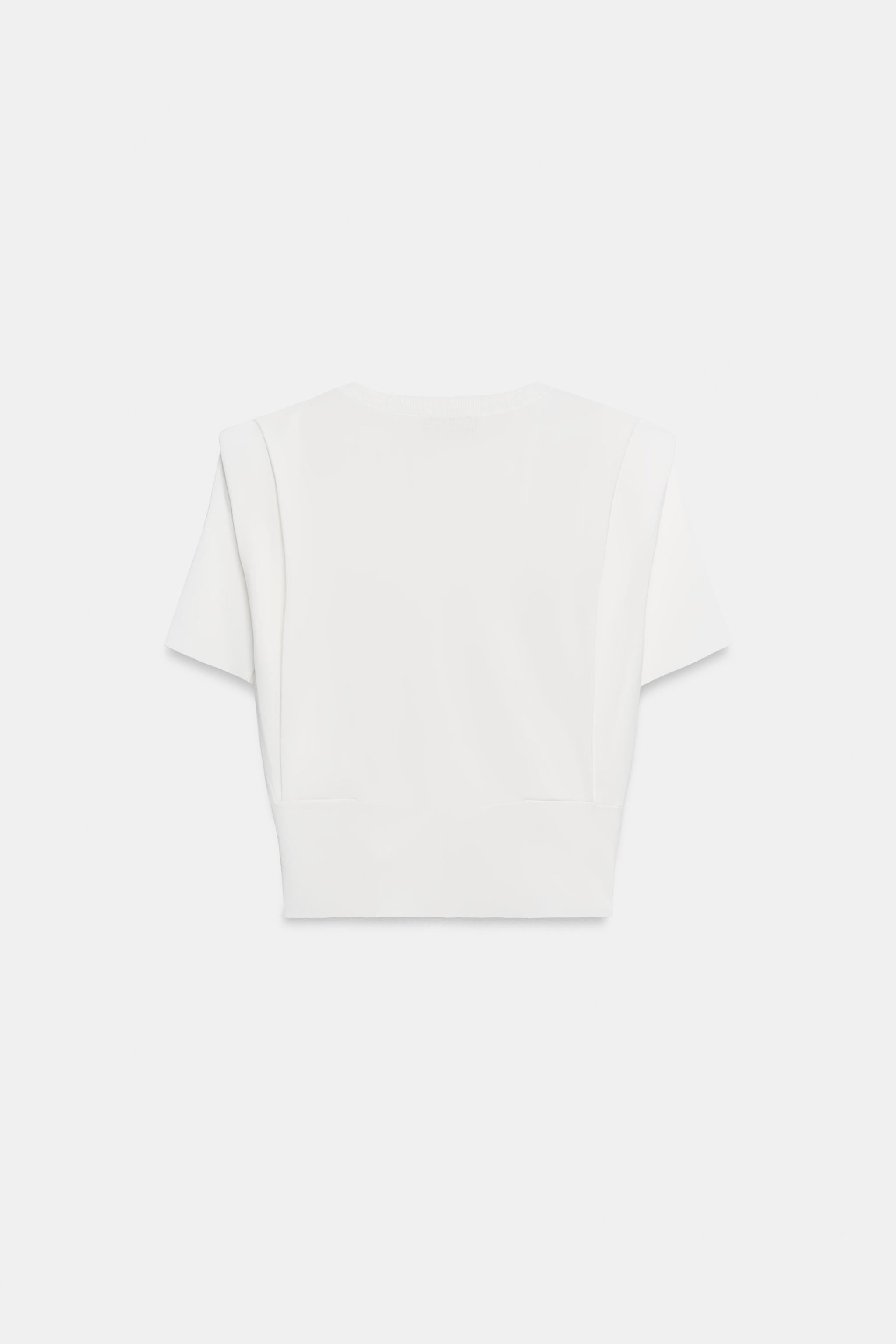 TOP EN MAILLE À ÉPAULETTES