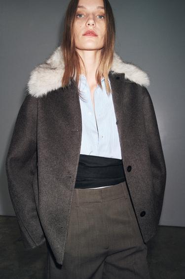 COAT WITH FAUX FUR COLLAR ZW COLLECTION - Ecru / Beige by Zara