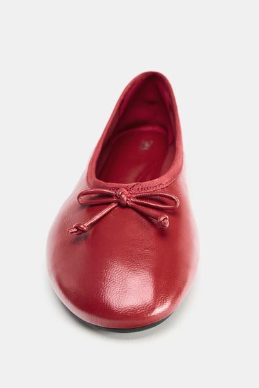 BALLERINES EN CUIR AVEC NŒUD - Rouge de Zara - Image 4