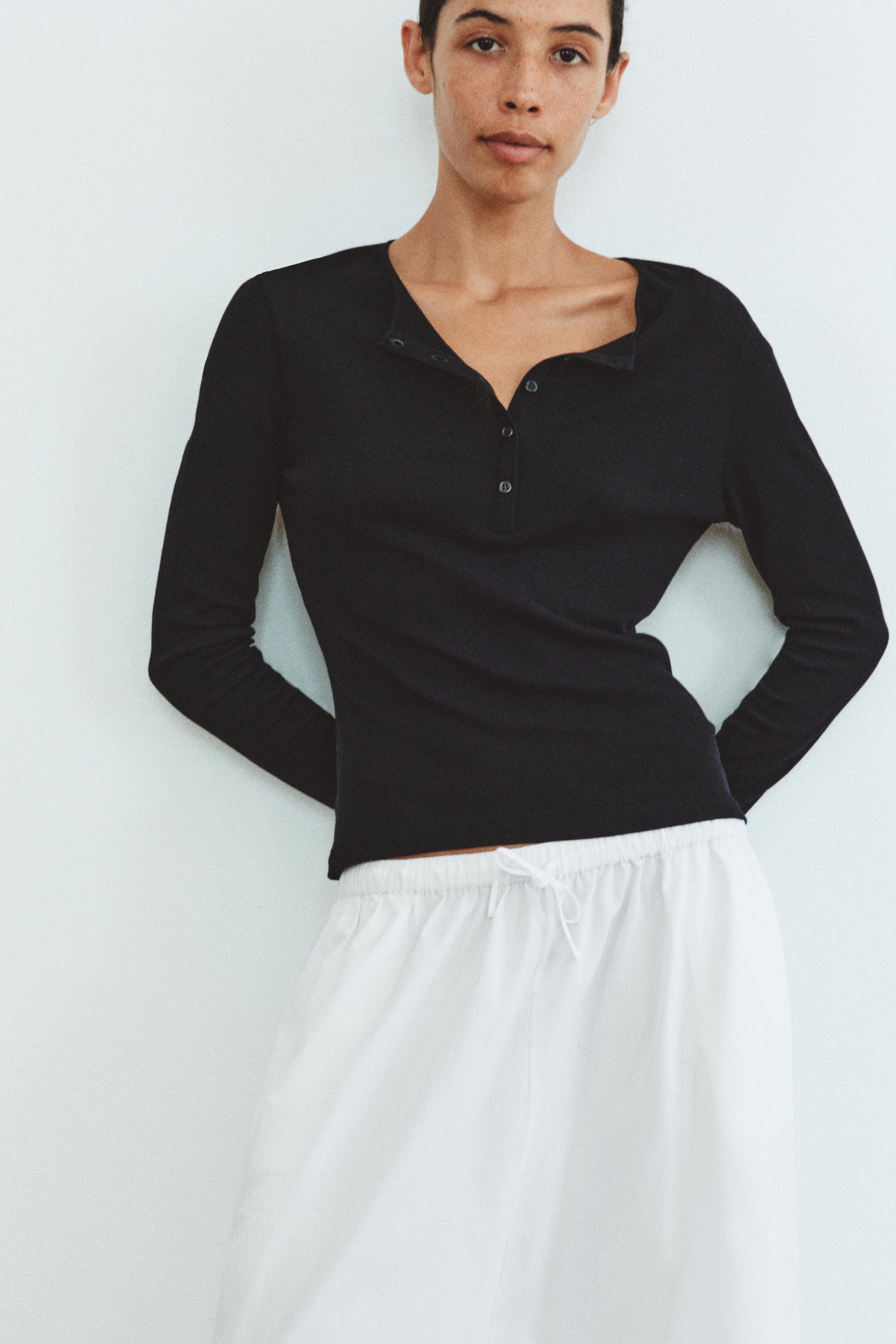 100% COTTON BUTTON-UP T-SHIRT — Black