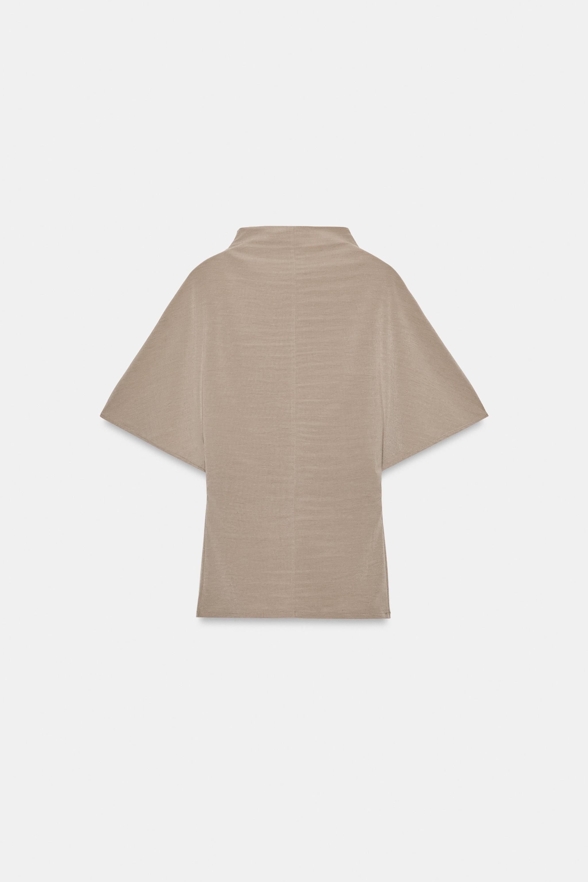 MOCK NECK TOP