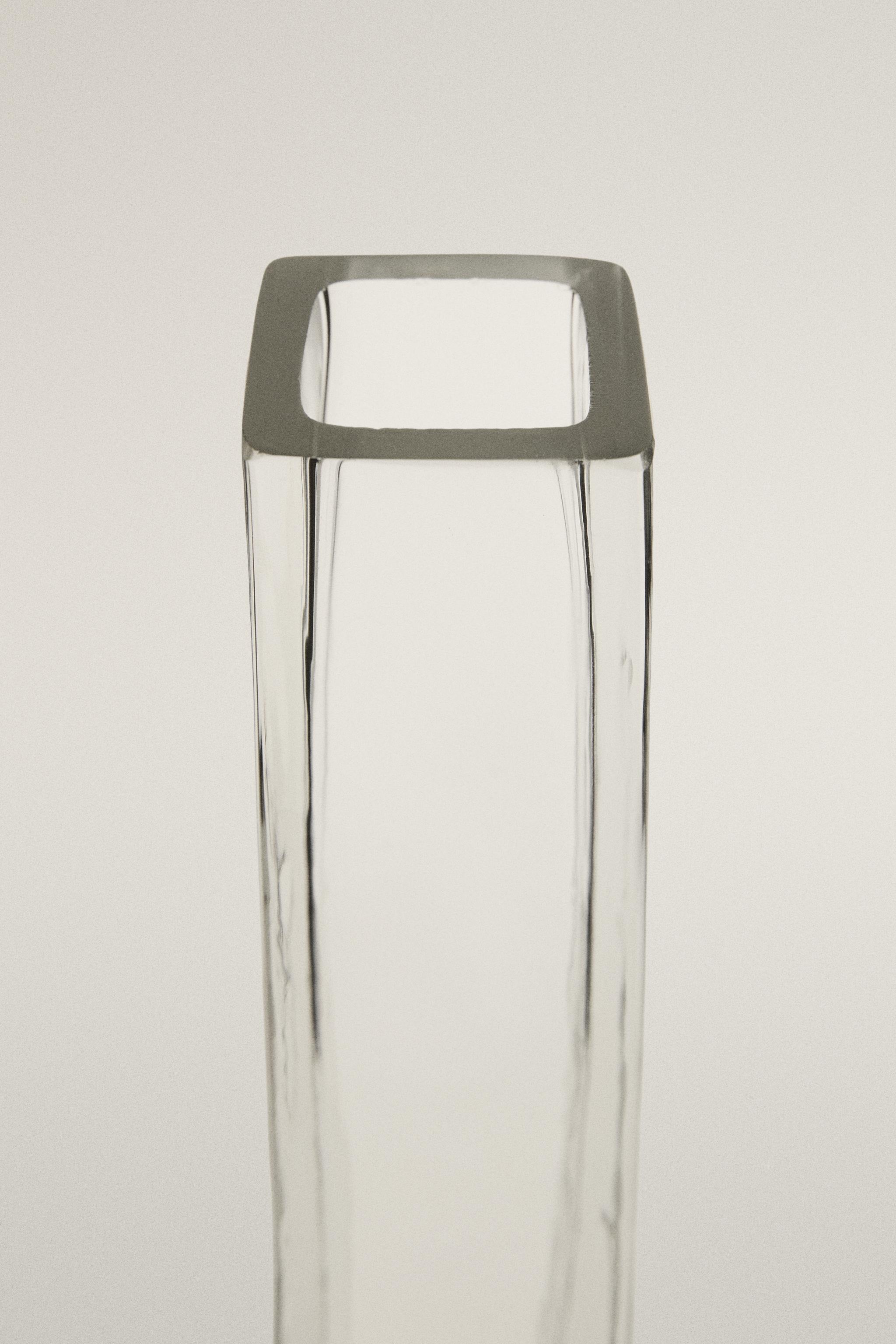 TALL DECORATIVE GLASS VASE
