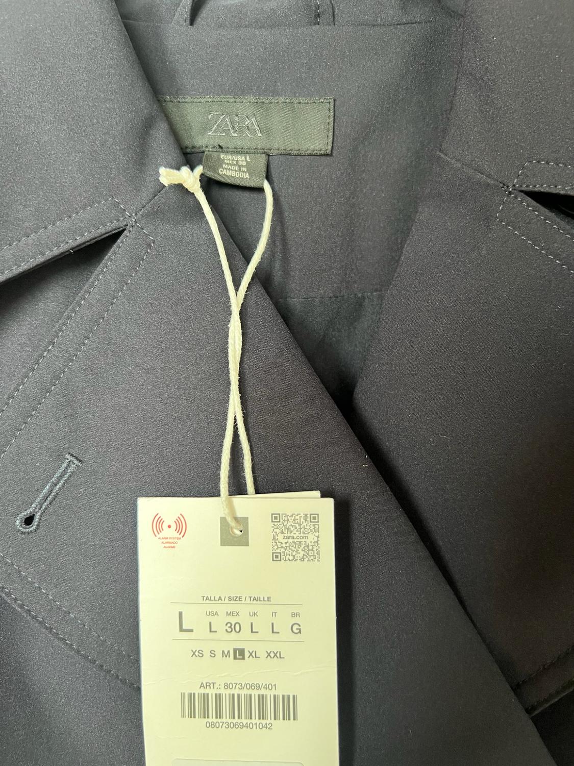 SHORT DOUBLE-BREASTED TRENCH COAT - Image 3
