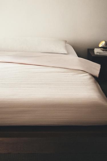 HOUSSE DE COUETTE TEXTURE RAYURES - Rose de Zara