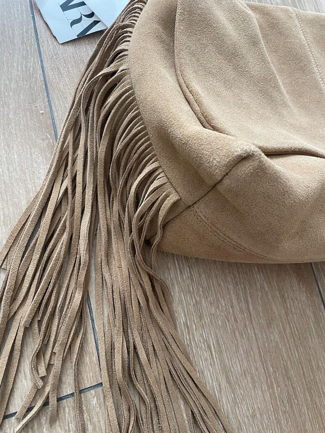 SPLIT SUEDE CROSSBODY BAG WITH FRINGING - Image 4