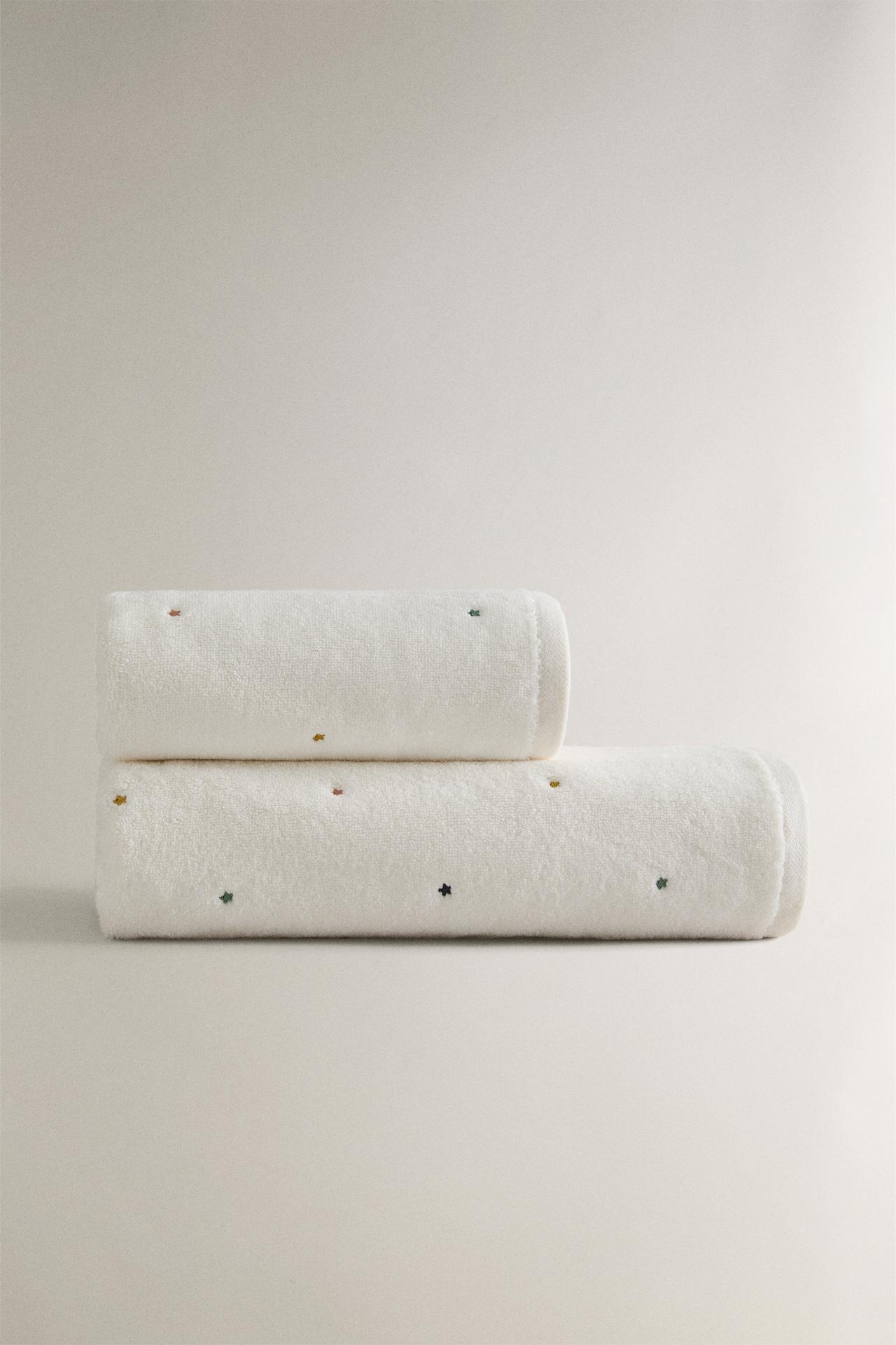 KIDS' STAR BATH TOWEL — Oyster-white