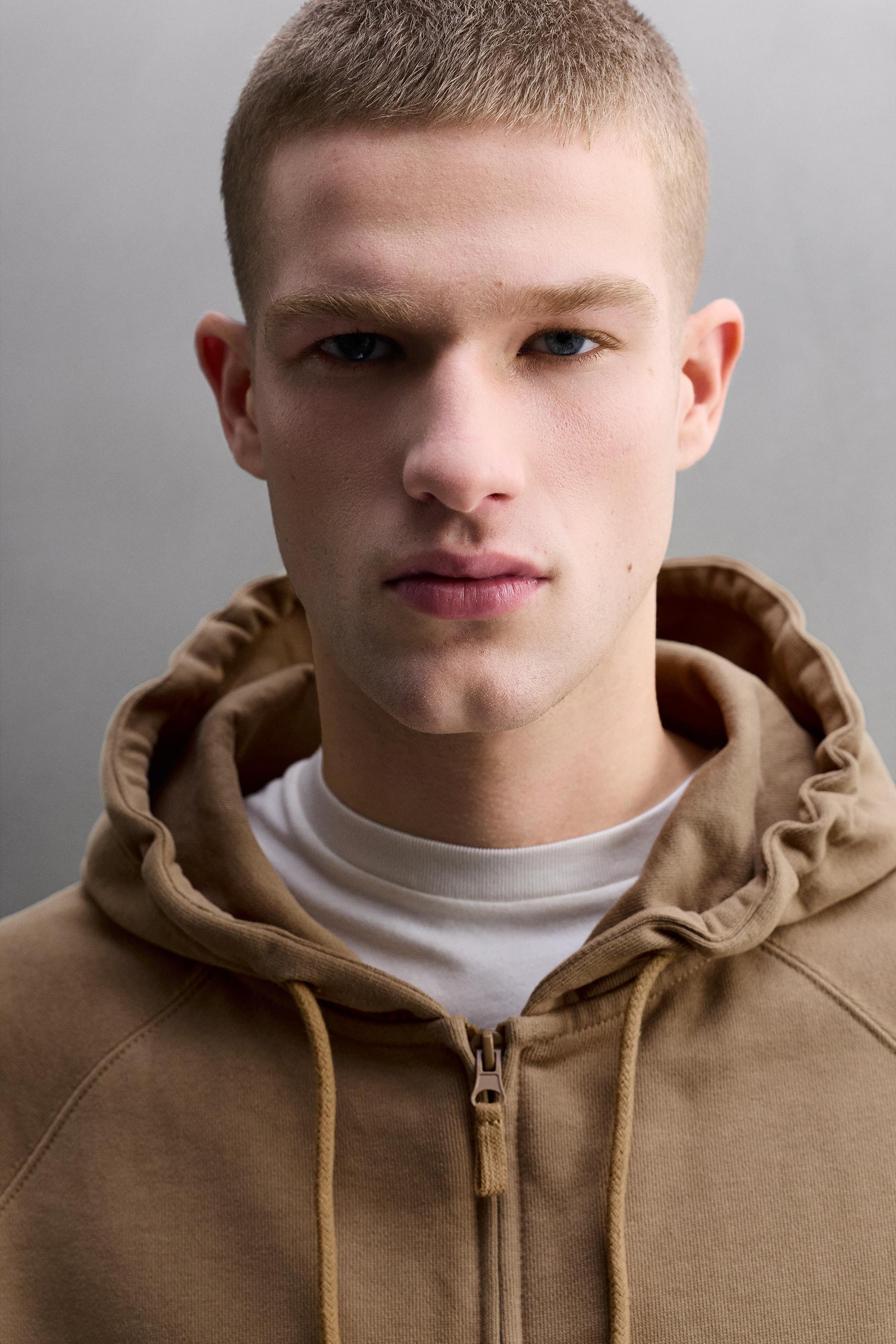 ZIP-UP HOODIE TRAINING SWEATSHIRT