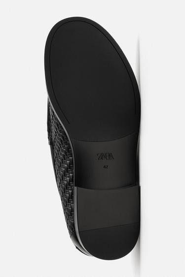 MOCASSINS TRESSÉS - Noir de Zara - Image 5