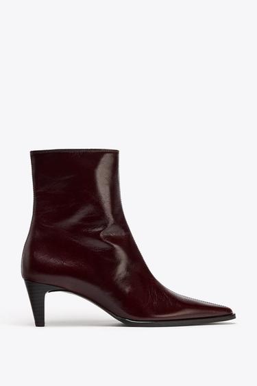 BOTÍN TACÓN KITTEN PIEL - Rojo Burdeos de Zara