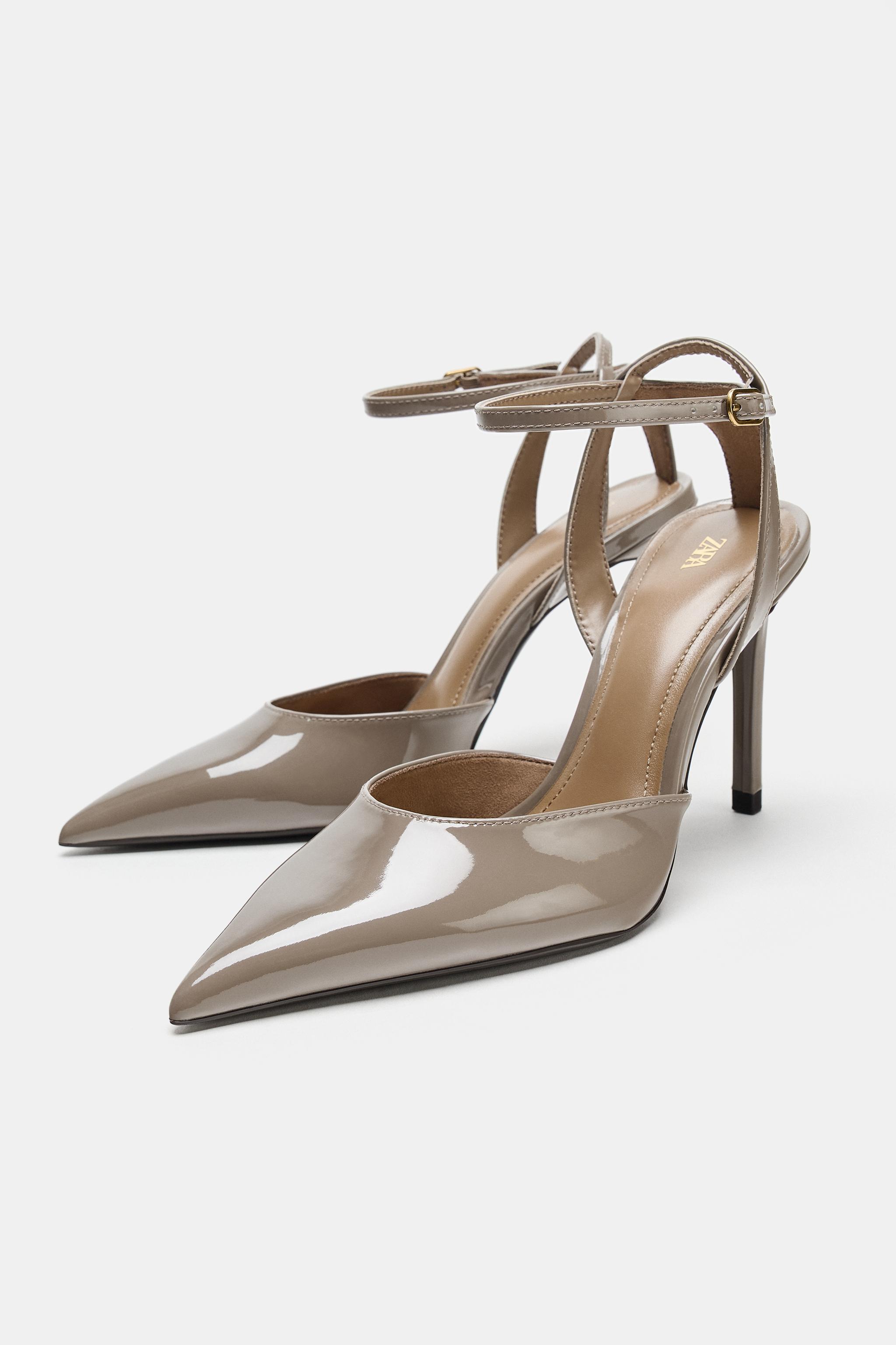 CHAUSSURES À TALONS EFFET VERNI