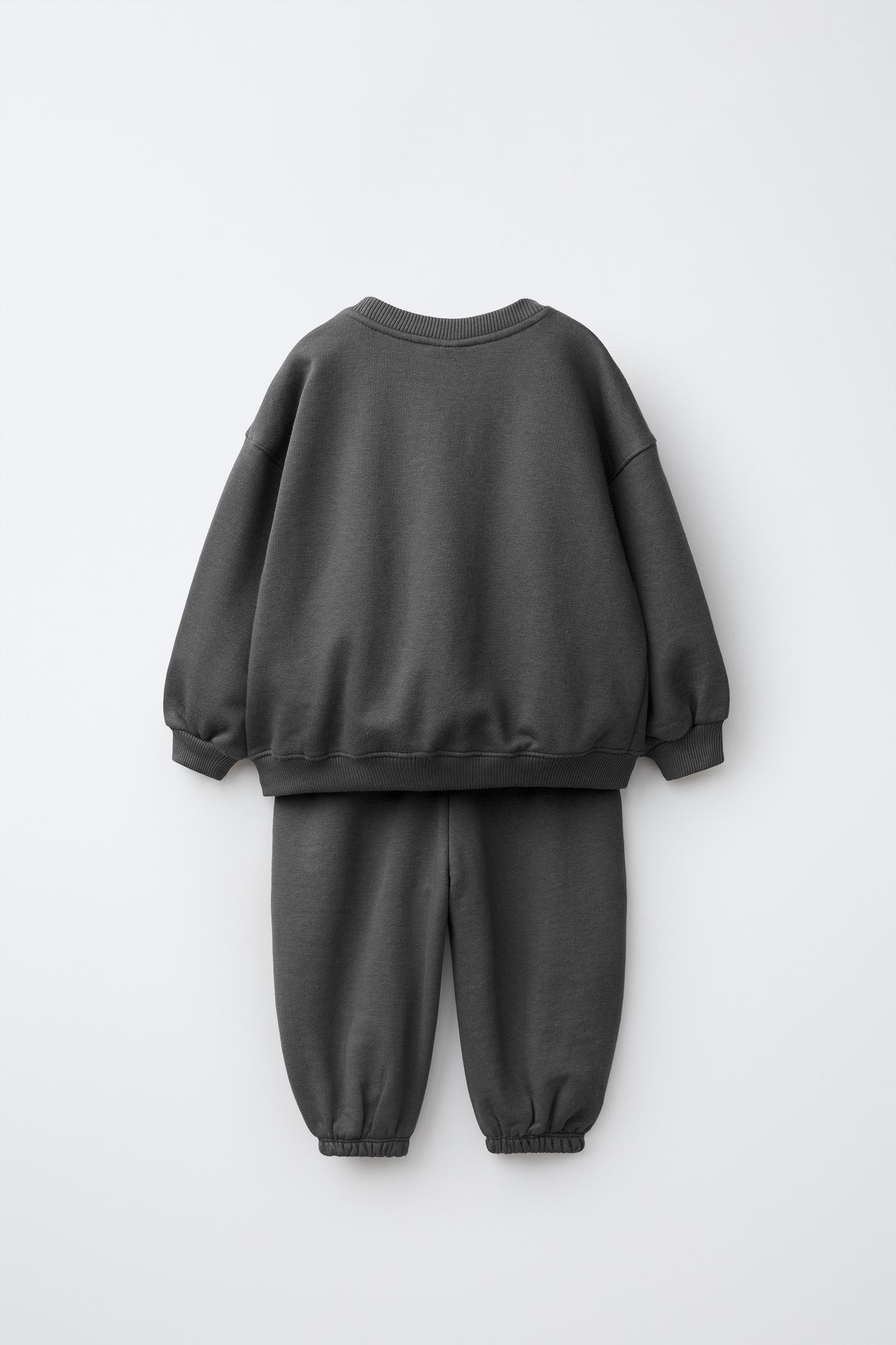 Детский комплект Zara Solid Sweatshirt and Jogger Pants Set, цвет: Антрацитовый серый — фото 2