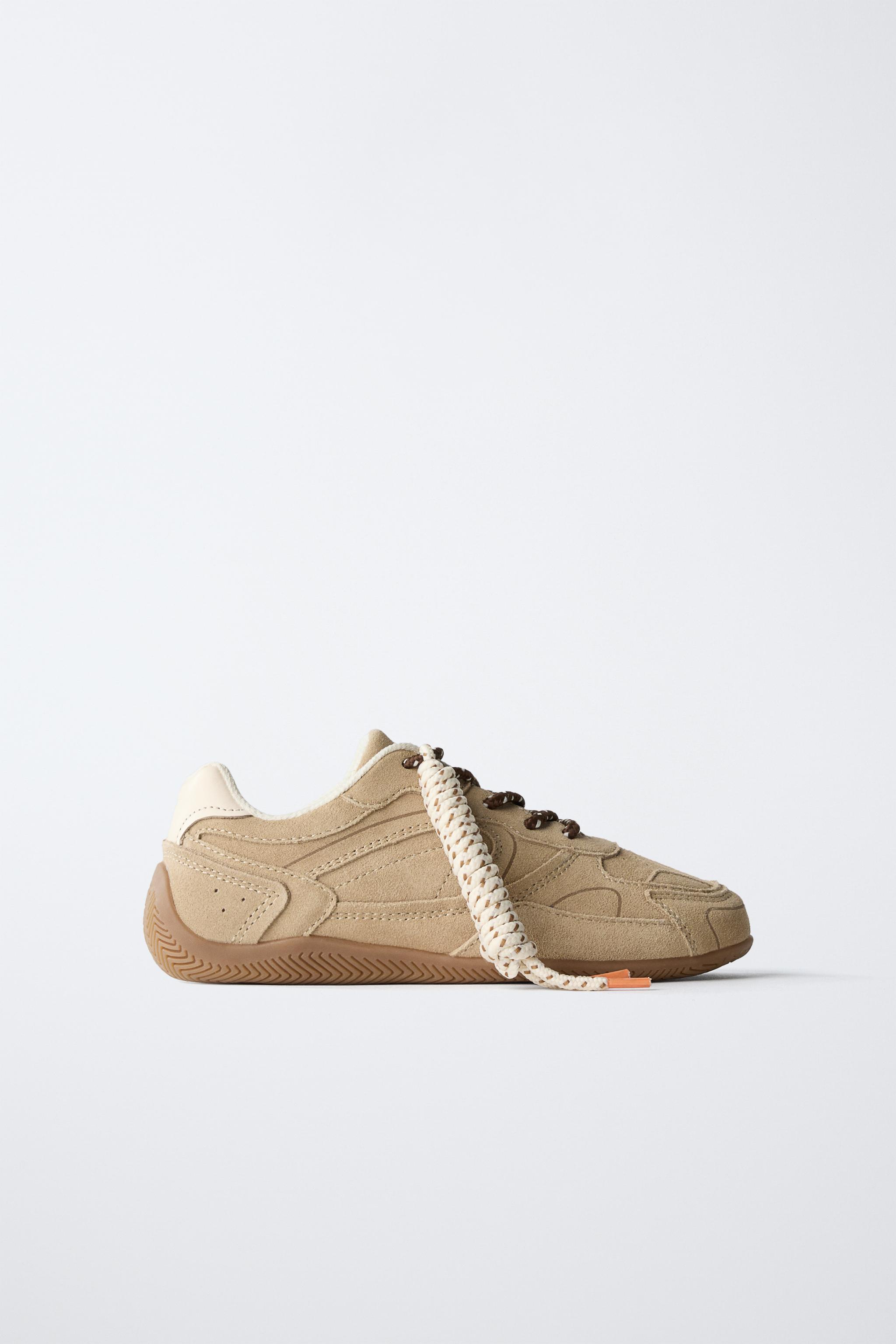TENNIS EN CUIR À LACETS