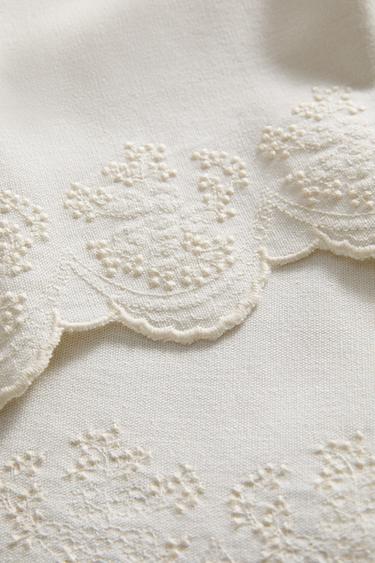 CHEMIN DE TABLE BRODÉ DENTELLE - Blanc de Zara - Image 3
