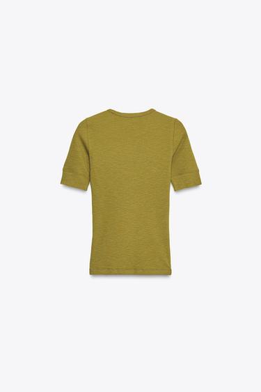 RIB SHORT SLEEVE T-SHIRT - Olive green de Zara - Image 4