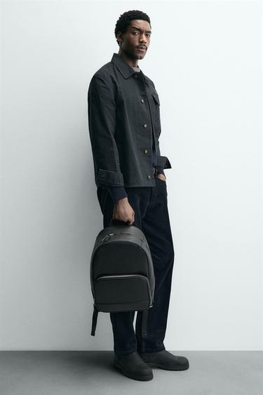 MOCHILA TEXTURA - Negro de Zara - Imagen 0