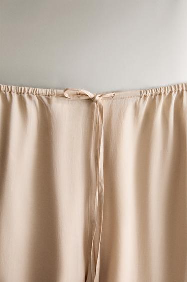 PANTALON SATIN AJOURÉ - Beige clair de Zara - Image 2