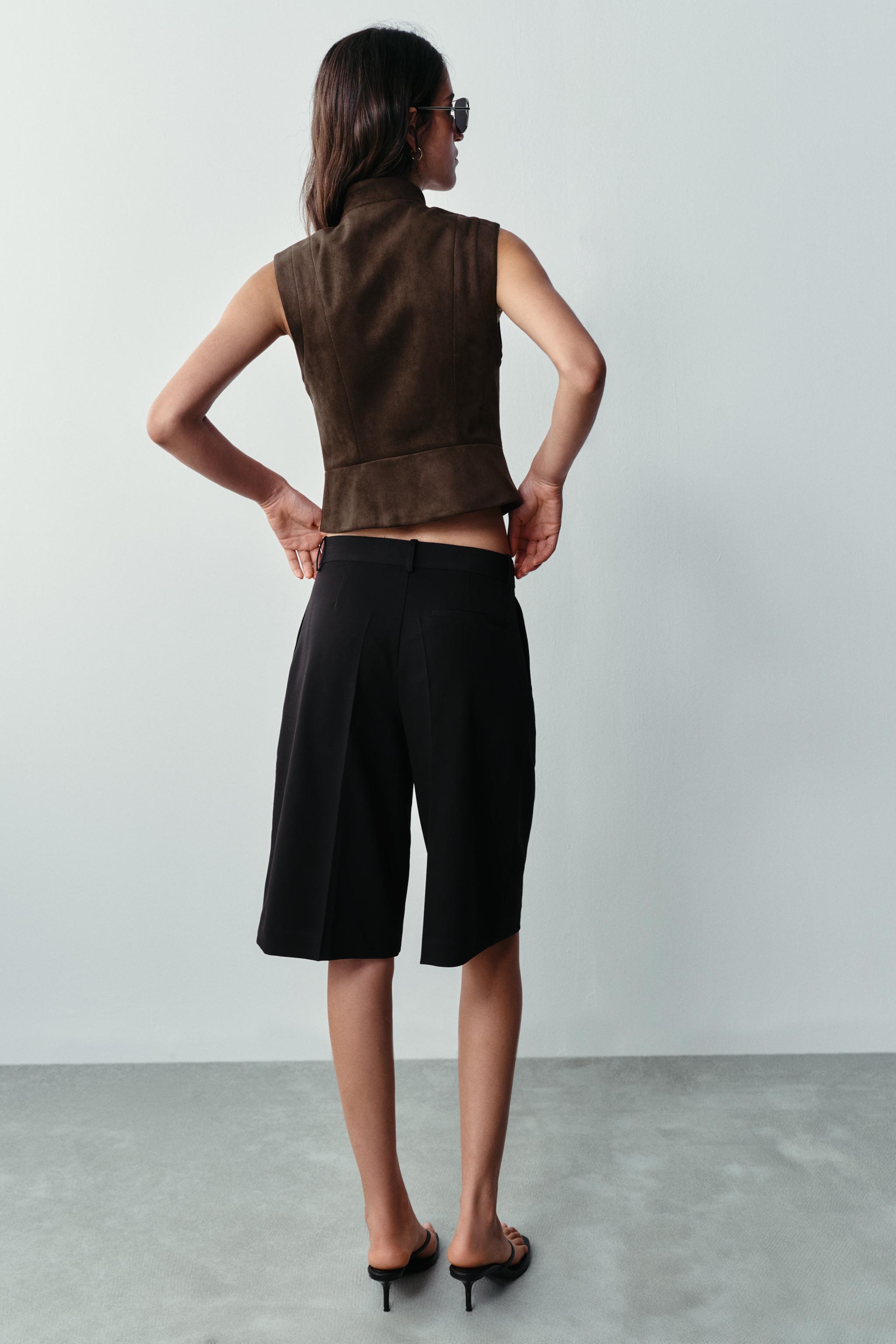 Zara FAUX SUEDE FROG FASTENING VEST — фото 6
