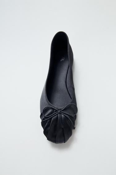 SATIN BALLET FLATS WITH BOW - Black by Zara