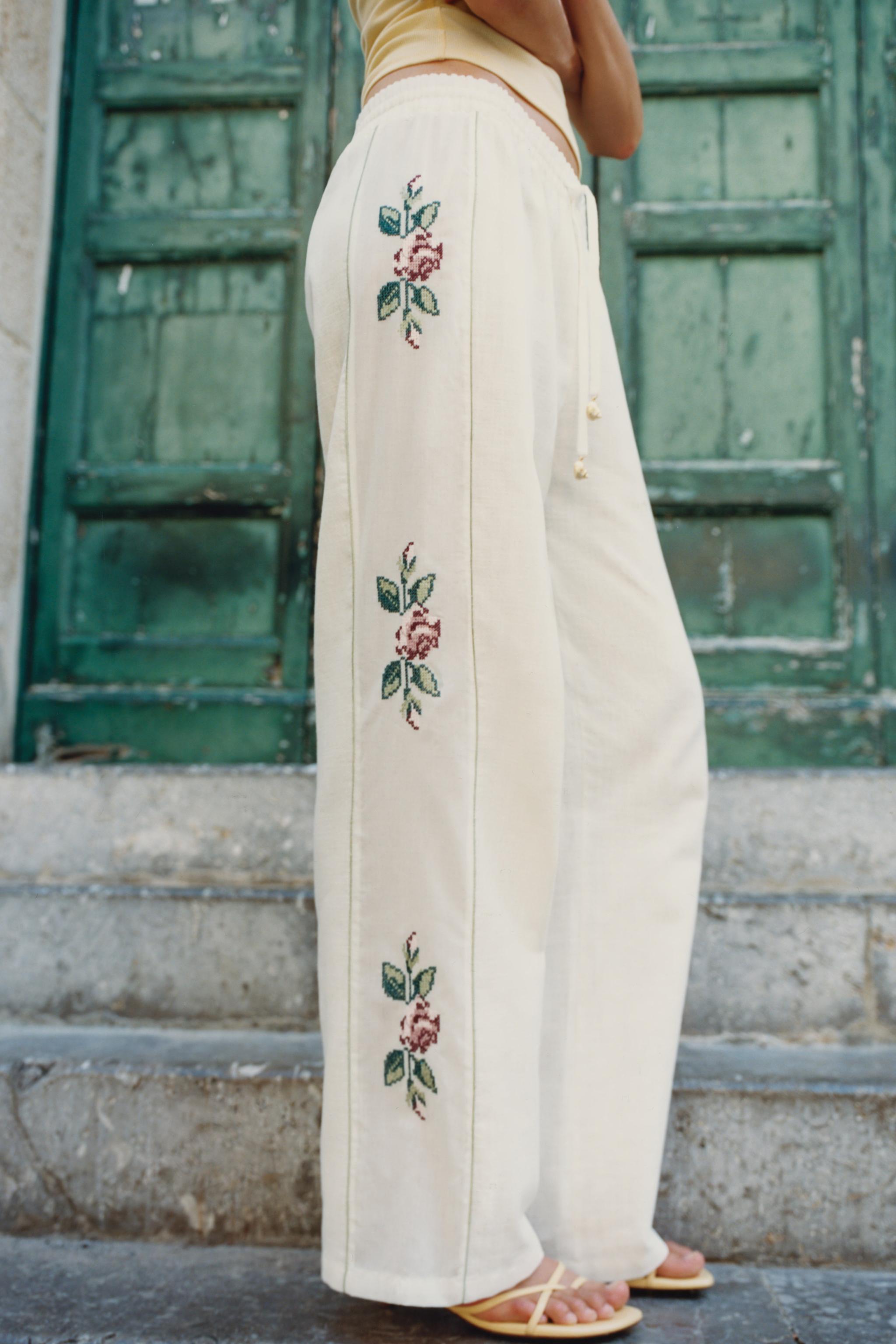 SIDE STRIPE STRAIGHT LEG PANTS — Ecru