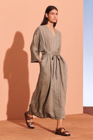 SANDALI CON CINTURINO E FIBBIA IN PELLE - Marrone di Zara