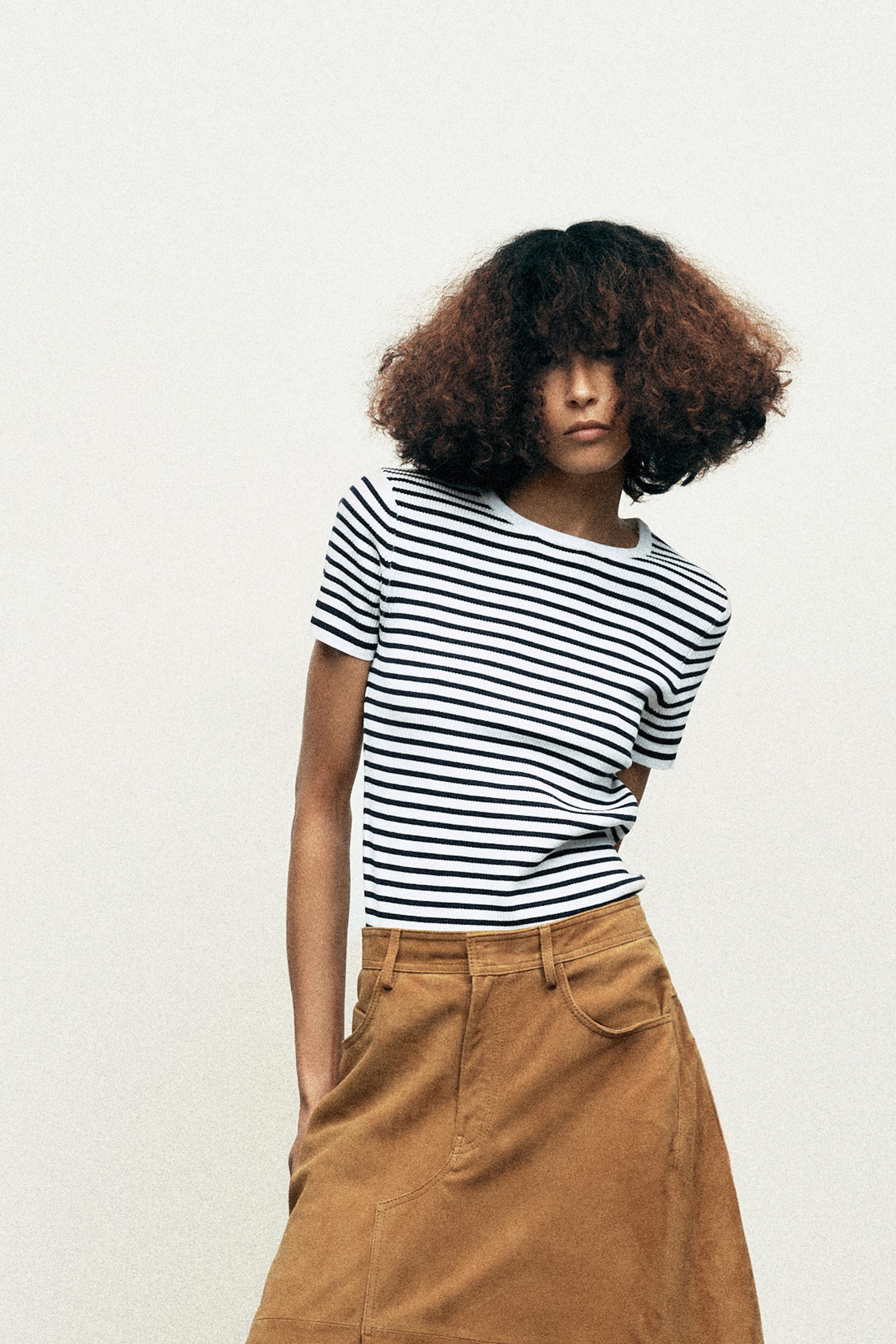 ⭐️REMAIN ショートスリーブ ニットトップ プレーン ニットトップス ショートスリーブ - ブルー | ZARA