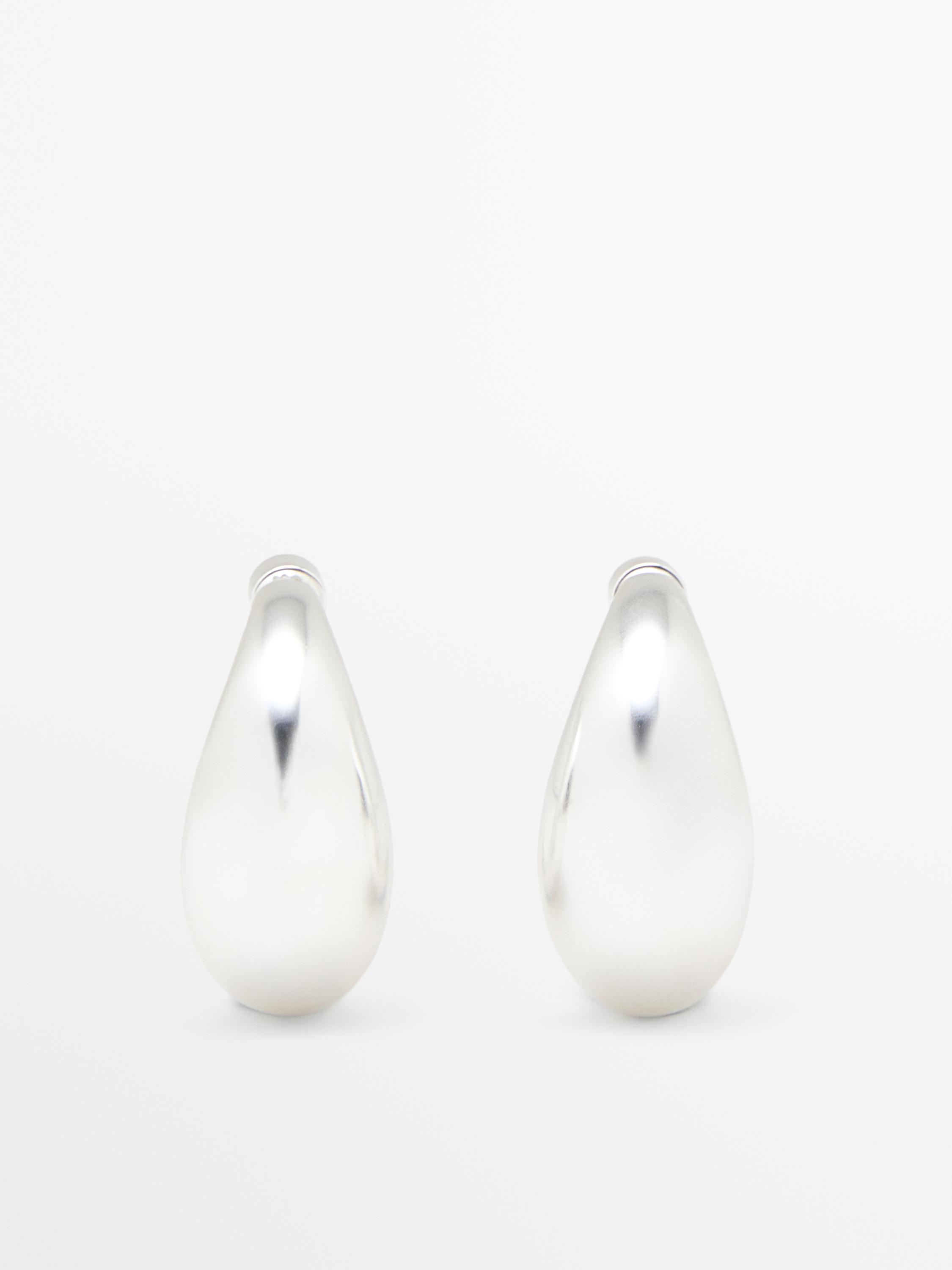 Half-moon hoop earrings — Silver
