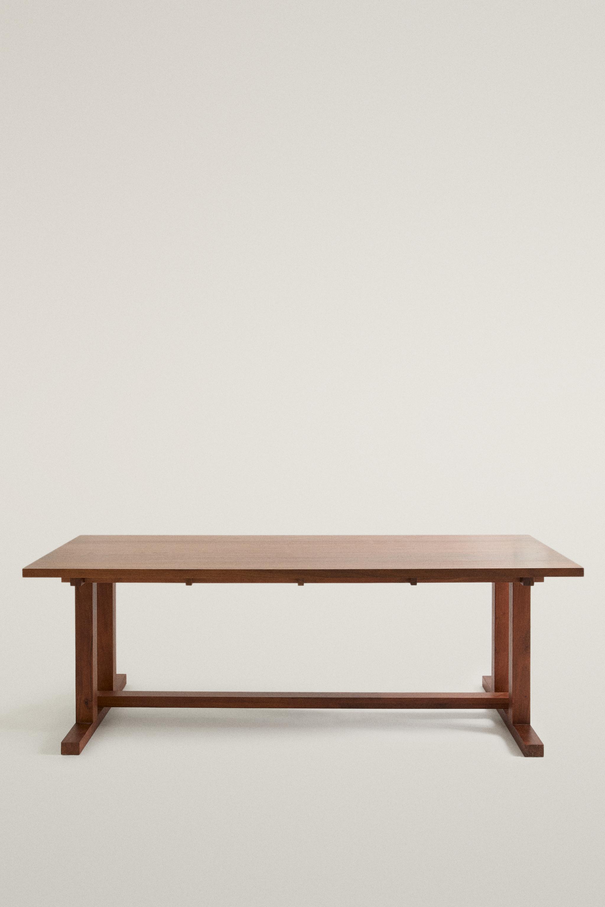 RECTANGULAR ACACIA WOOD DINING TABLE