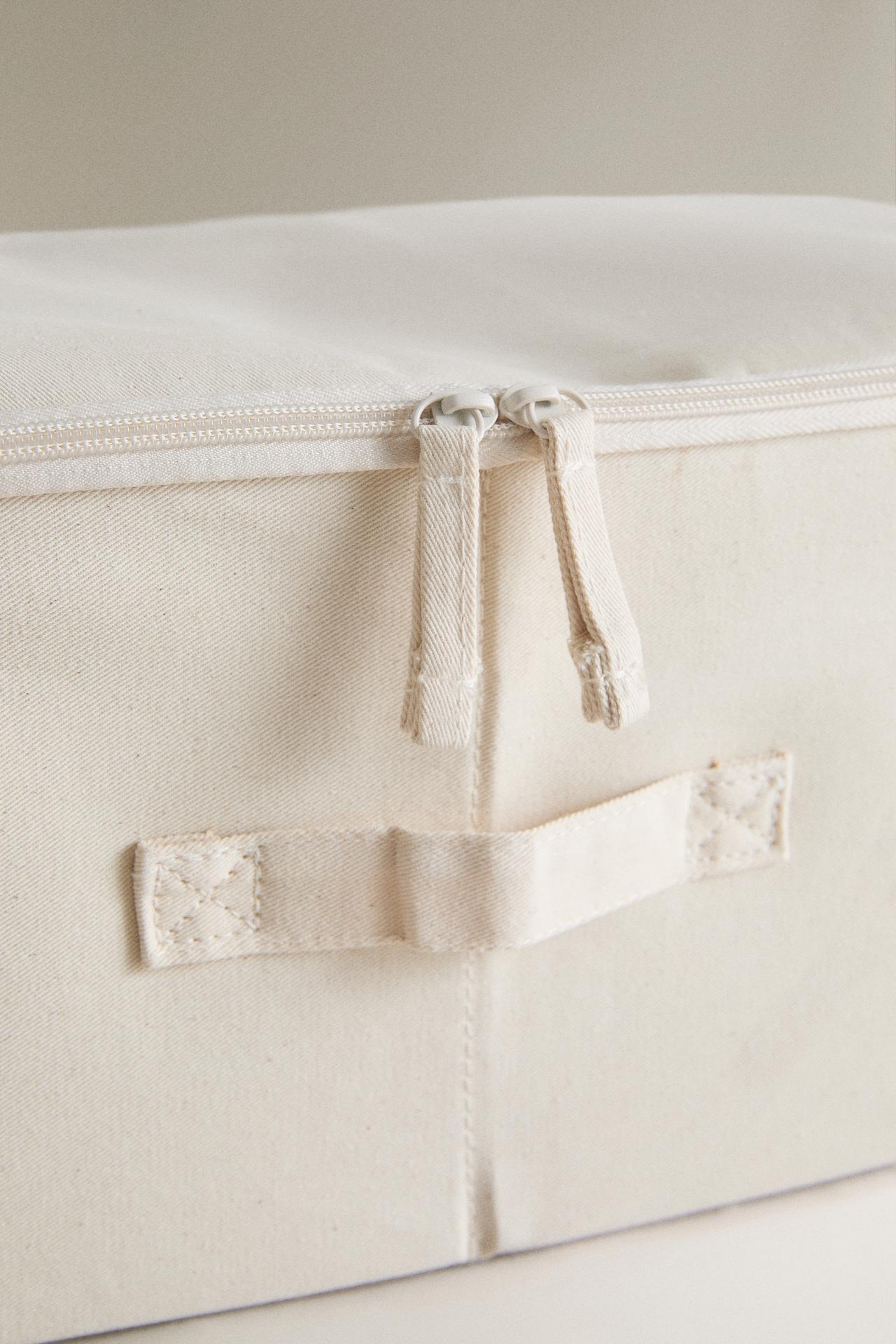 FOLDABLE RESIN-FINISHED WARDROBE STORAGE BOX — Light beige