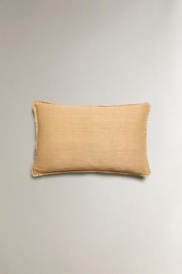 HOUSSE DE COUSSIN FRANGES - Vanille de Zara - Image 3