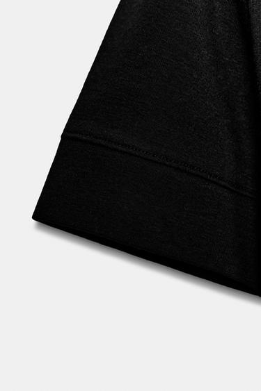 T-SHIRT MINIMAL MANCHES COURTES - Noir de Zara - Image 8