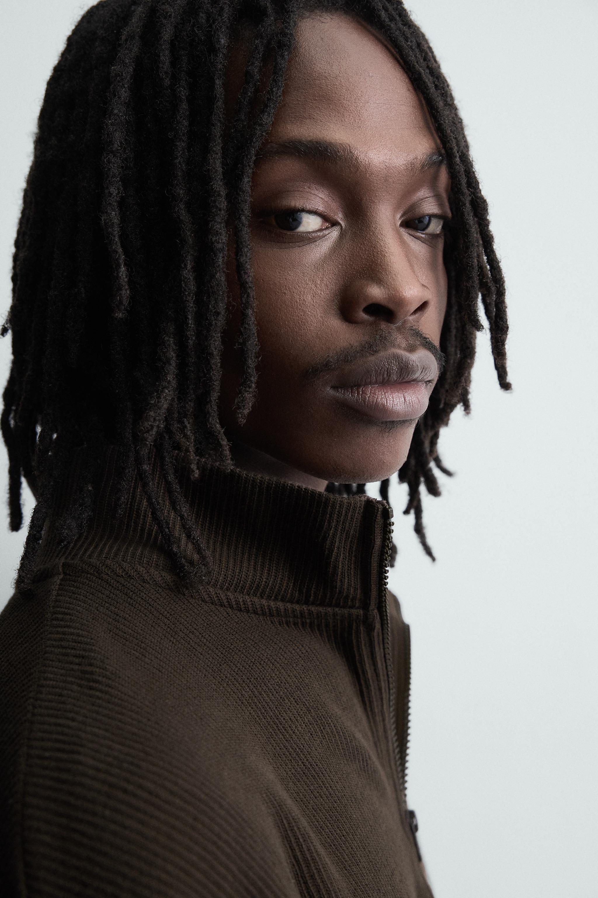 本日限定　THEREDTHREAD S contrast zip knit PRINTED QUARTER-ZIP SWEATSHIRT - Chocolate brown | ZARA Canada