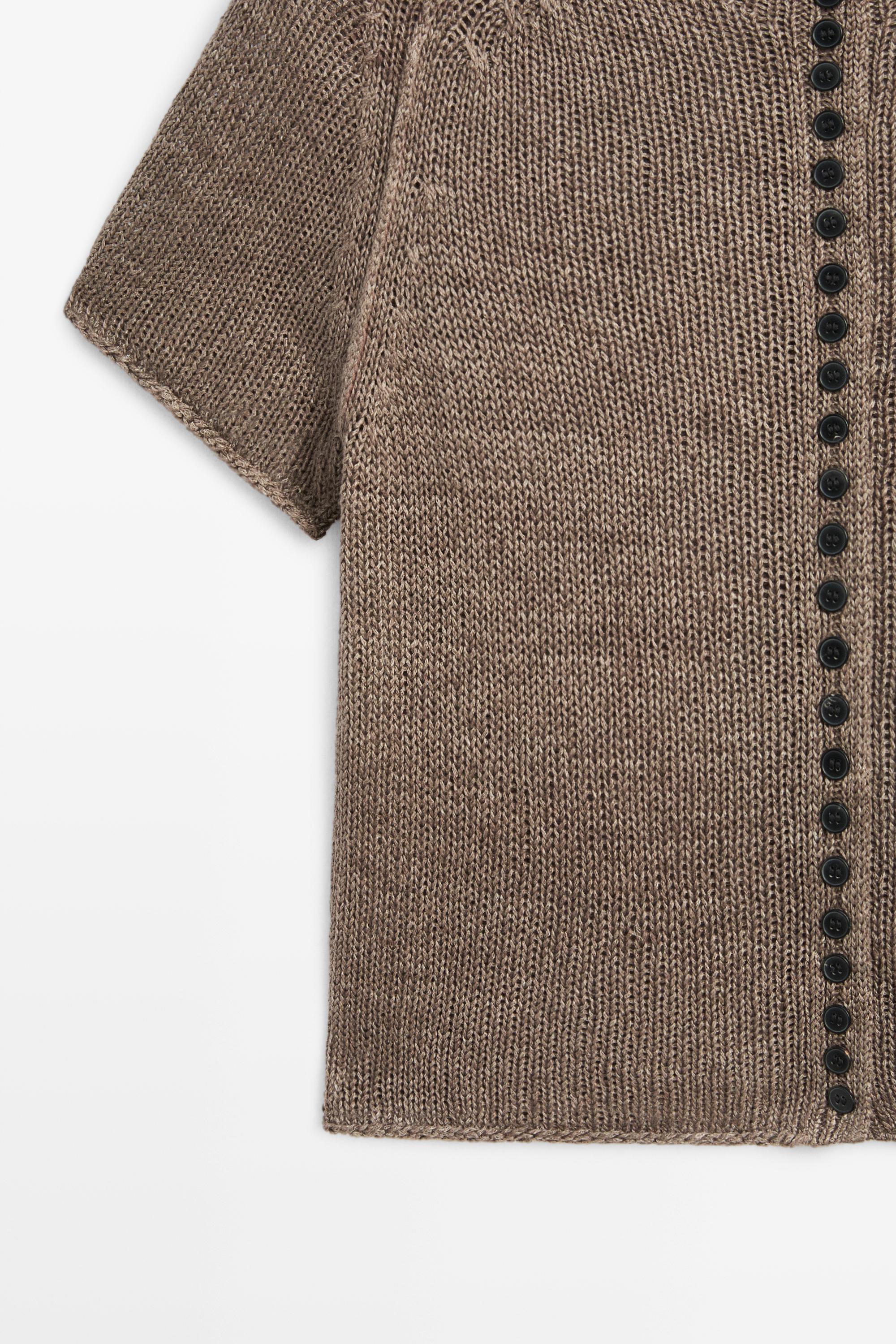 100% linen knit cardigan with buttons