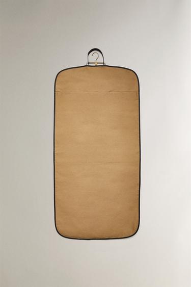 PORTE-COSTUMES CUIR - Beige / Marron clair de Zara - Image 3
