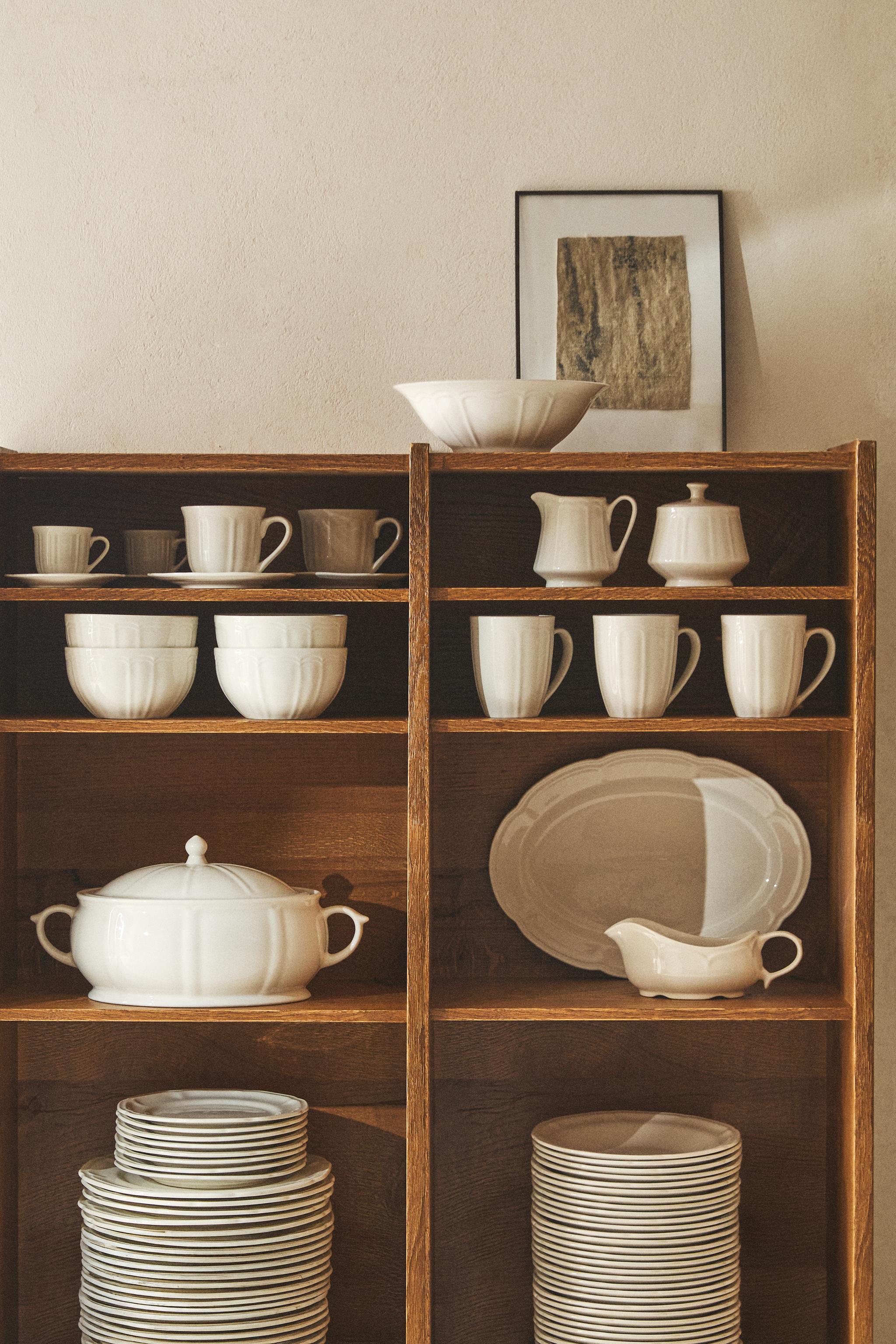 レリーフ磁器製食器 | ZARA Japan / 日本